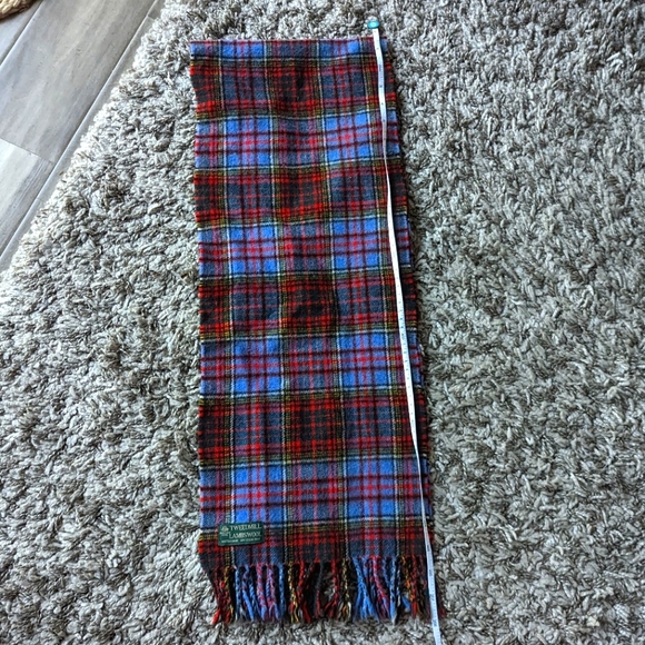 Tweedmill Lambswool Scarf - Picture 3 of 8